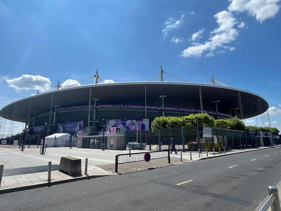 La Maison Rayofam, A 30 Min De Paris, A 5 Min Du Stade De France サン＝ドニ エクステリア 写真