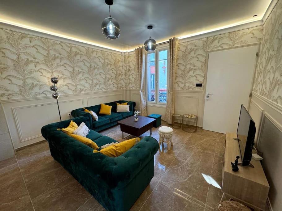 La Maison Rayofam, A 30 Min De Paris, A 5 Min Du Stade De France サン＝ドニ エクステリア 写真